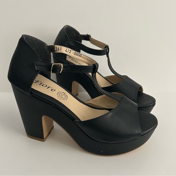 Fiore T Strap Platform Heel Shoes | Size 8.5 - Picture 1 of 6